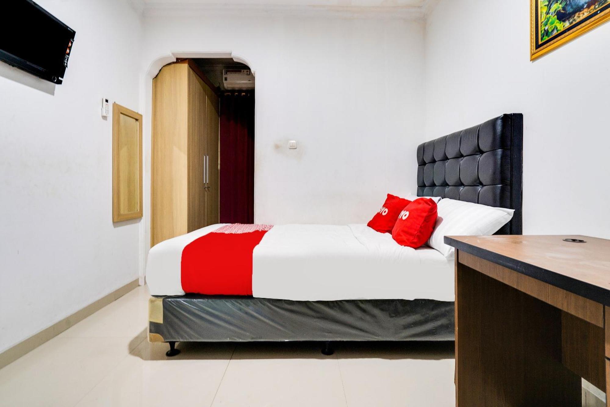 Hotel Oyo Life 91994 Sawerigading Jatinangor Syariah Sayang Exteriér fotografie