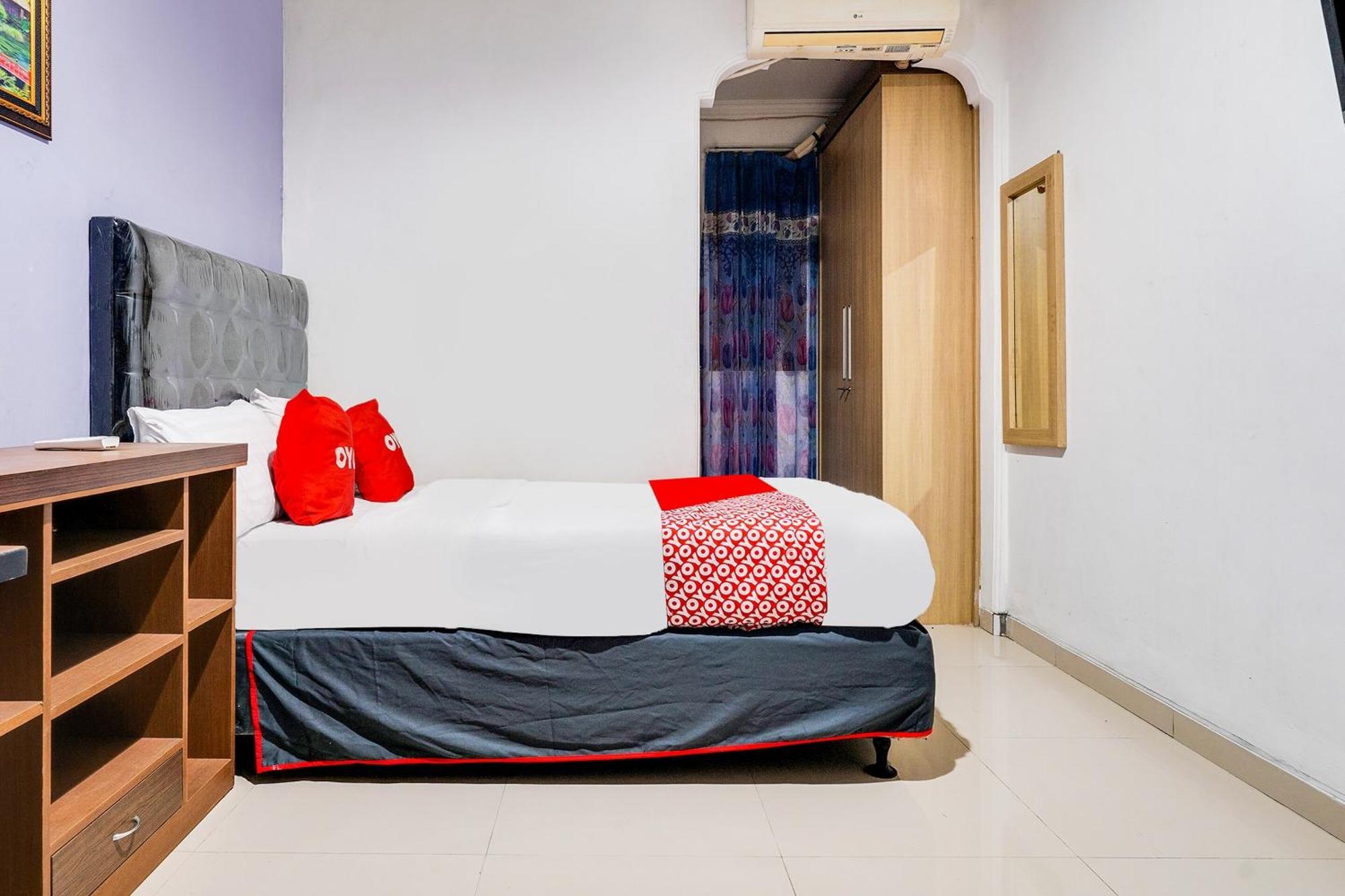 Hotel Oyo Life 91994 Sawerigading Jatinangor Syariah Sayang Exteriér fotografie