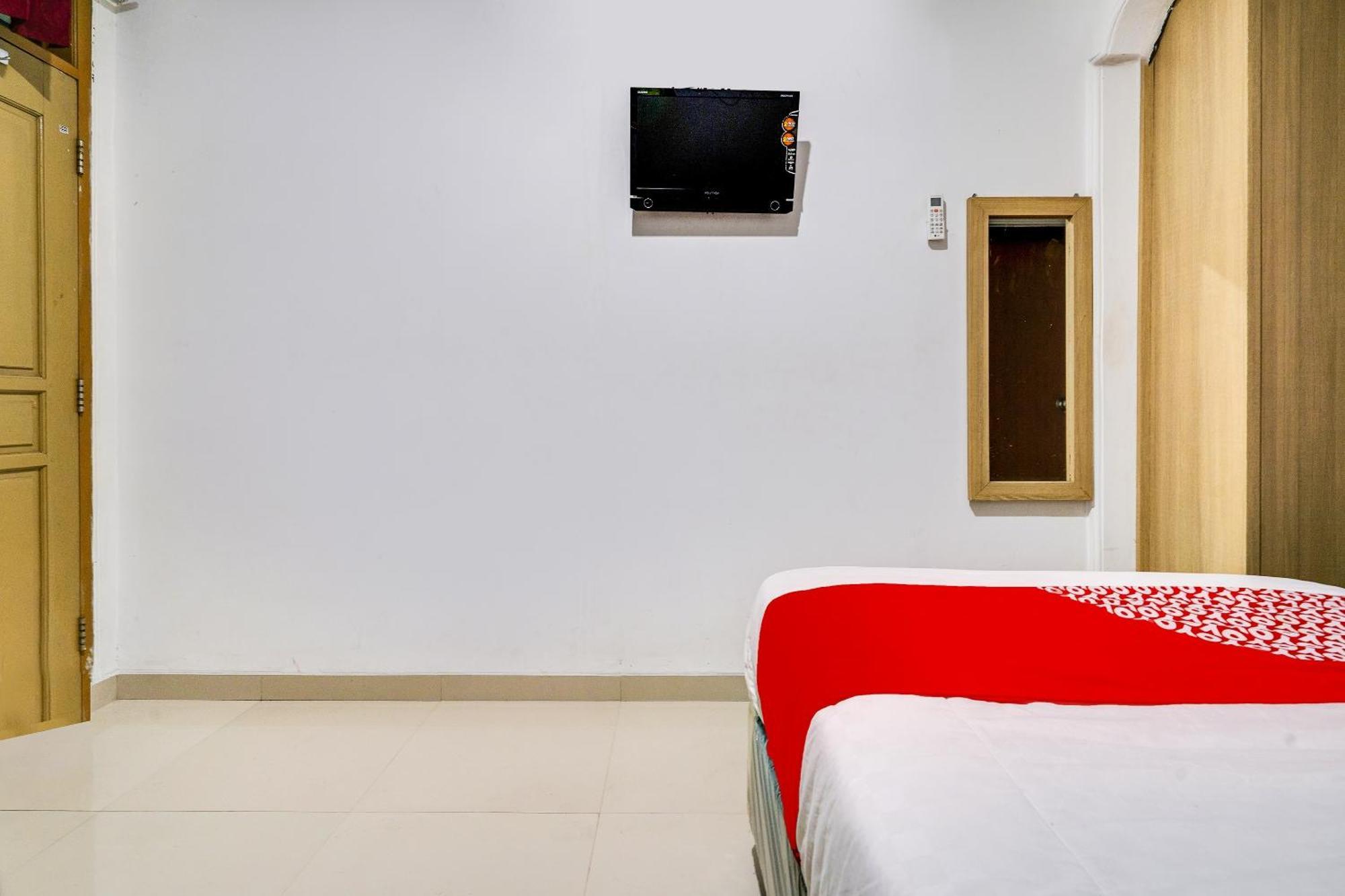 Hotel Oyo Life 91994 Sawerigading Jatinangor Syariah Sayang Exteriér fotografie